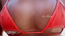 Puta Casada Se Mostra Toda na Piscina da Cobertura 😍