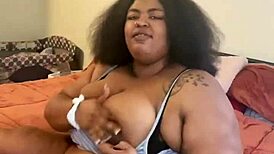 sucking and banging my fat bbw pussy, damn hot! 🔥