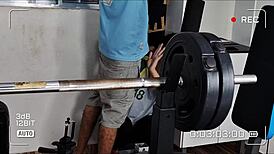 Transam no depósito, crossdressing at work gets me so turned on!