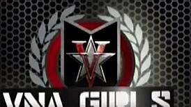 tasha reign slides glass dildo in her wet cunt