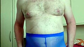 fun in blue leggings with pantyhose feet fetish and dirty talk