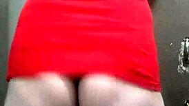 i’m obsessed with this fat booty tranny’s moves