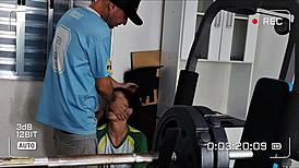 Transam no depósito, crossdressing at work gets me so turned on!