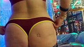 Hotwife Steffi rips clothes in crazy vibrator pussy dance