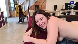 她说老公不在我正操邻居呢