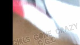 探探妹子让我后入砸她湿逼