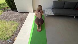 Blonde Yoga Trainer Gets Ass Worshiped and Deepthroat in Crowded Park
