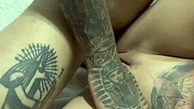 MINHA MADRasta FODE com TODOS meus AMIGOS e sempre LIBERA o CUZINHO que PUTA SAFADA essa MILF