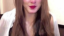 crossdressing beauty masturbating live in personal video stream