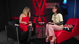 费多拉·莫雷利，想听我后台辣妹秘密吗？