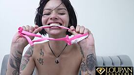 hey, toda natural queen kimi takes dick and cum in her mouth so well