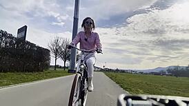 Miss daisy diamond worships her ass on a bike outdoors