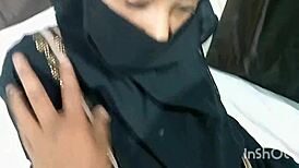 muslim girl in hardcore desi chudai with boyfriend