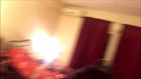 欧洲性爱派对穿着豹纹紧身裤和缎面内衣