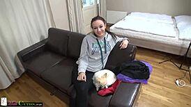 Mallcuties teens trade sex for clothing in public outdoor spots