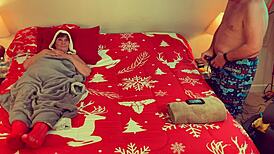 Holy cow! Granny Carmen Claus sucks cock for Christmas!