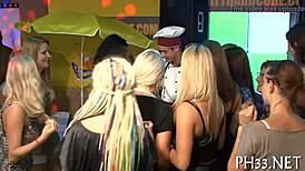 just casual sex addiction meetups turning into wild nightclub banging