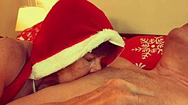 Holy cow! Granny Carmen Claus sucks cock for Christmas!