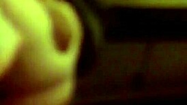 业余妹子自制女上位骑屌屁股狂抖