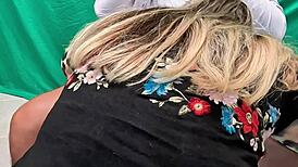 Escándalo familiar! My latina suegra milf seduces me behind my wife’s back, she’s so hot! 🔥