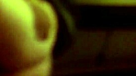 业余妹子自制女上位骑屌屁股狂抖