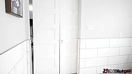 Rome Majors Bangs in Shower!