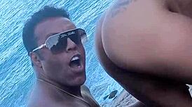 Met this short, chubby, sexy girl at a nudist beach, watch till the end! 😍