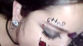 I received a deep blowjob from a beautiful brunette in Wellington