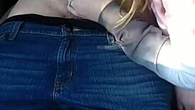 oh yeah, swallow that cum in the car blowjob pickup!