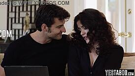 Big Ass Latina Milf Calls Hung It Guy To Fix Her Laptop