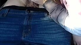 oh yeah, swallow that cum in the car blowjob pickup!