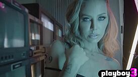 Tattooed Milf Model Nicole Aniston Shows Off Amazing Tits And Booty.