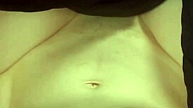 日本熟女Mai40岁爱无套户外生内射！