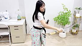 i lick that asian's petite pussy before rough fuck