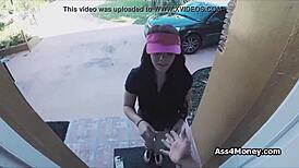 Teen 18+ says, 'Pizza delivery with a blowjob for cash.'