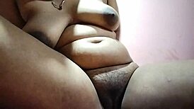 Indian Everbest Fucks Beautiful Indian Girls With Huge Tits At Christmas!