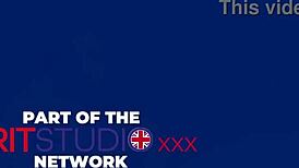 Did you see that voyeur couple fucking in airbnb with cosplay?