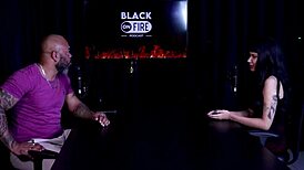 Narcissistic Mother Shares Cosplay Photos With Sister And Cousin