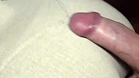 Petite Girl Does Ass Job On Yoga Pants