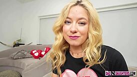 hey, stepdaughter cums to satisfy her desperate stepdad!