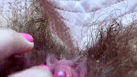 Extreme Closeup Huge Clitoris Rubbing Orgasm