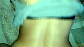 Suegra latina culona gets her natural tits and ass admired.