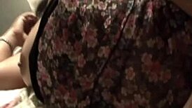 Wife and friend have fun in motel 😏