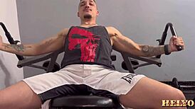 Latina Funkeira Girlfriend Cheats with Trainer in Tight Sensual Action