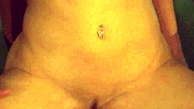 Tia Layne fucks Romana with glass dildo 😍