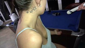 欧洲女优大张腿舔逼内射！