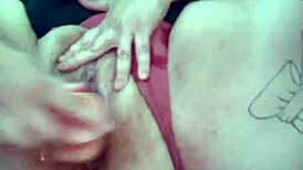 Watch Thickxxx1's Hot Scenes with Friends and Girlfriends!