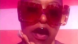 my sexy pussy needs a big fat dick 😍