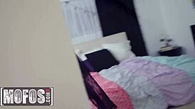 瑞安·基莉穿情趣高跟骑屌狂摇