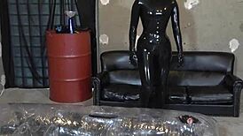 mistress yuen gives a facesitting saliva and handjob to a masochistic man who cant move